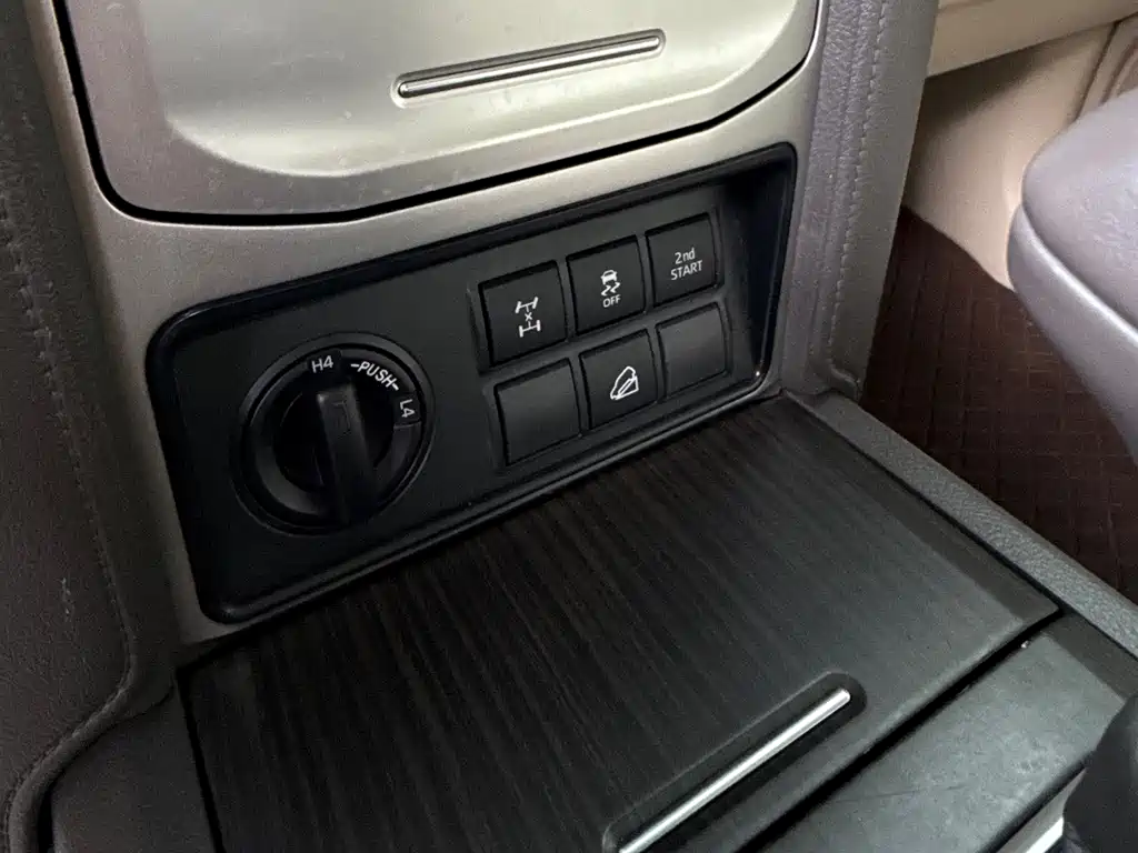 Toyota Prado 2024 — фото 16