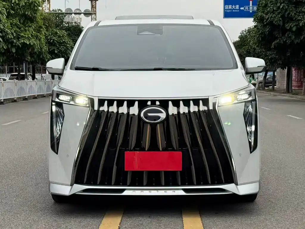 GAC Motor Trumpchi M8 2023 — фото 2