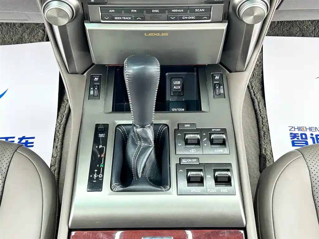 Lexus GX 2013 — фото 18