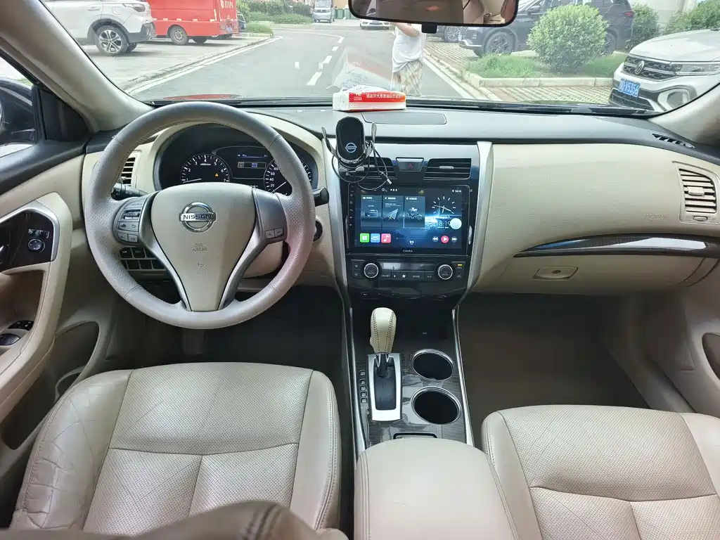Nissan Teana 2013 — фото 10