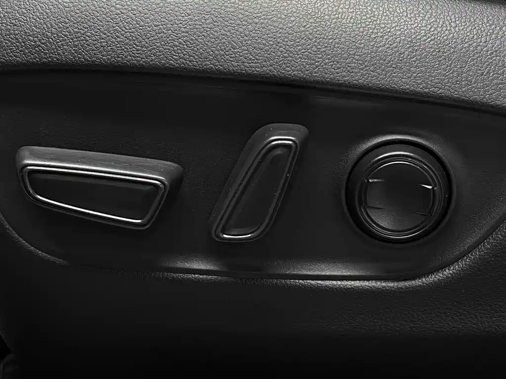 Toyota Harrier 2022 — фото 44