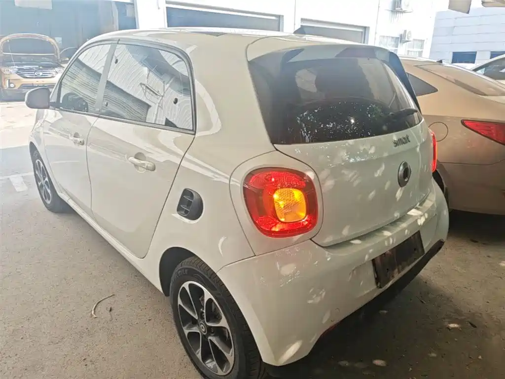 smart Forfour 2018 — фото 5