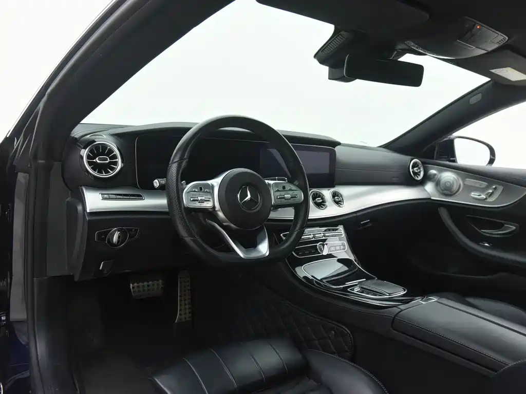 Mercedes-Benz E-Class 2020 — фото 12