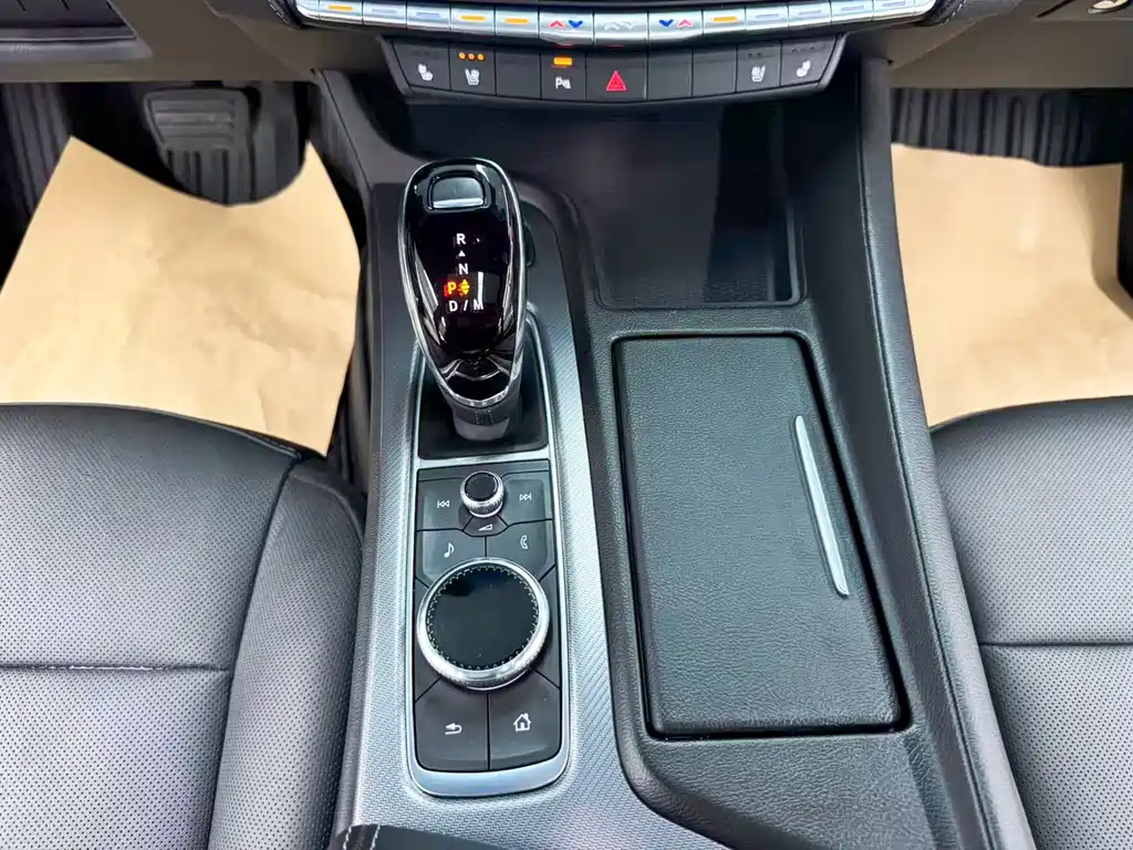 Cadillac CT5 2023 — фото 18