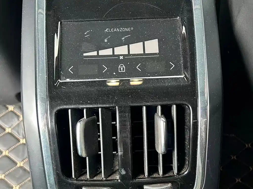 Volvo S90 2023 — фото 12