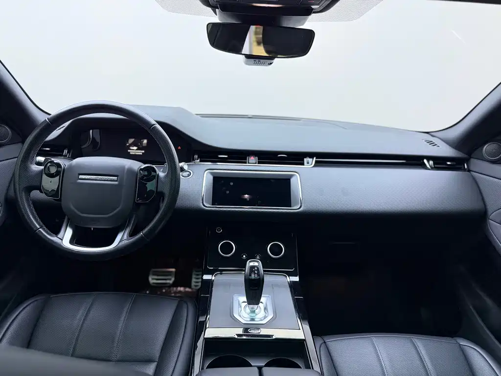 Land Rover Evoque 2020 — фото 7