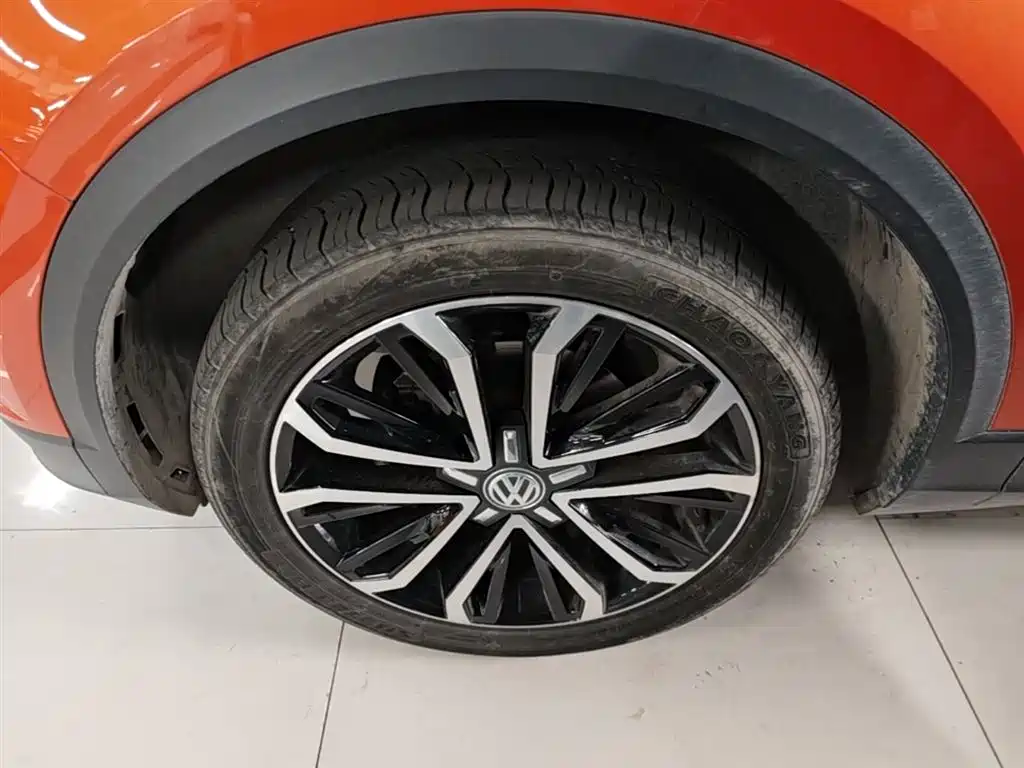 Volkswagen T-Roc 2020 — фото 23