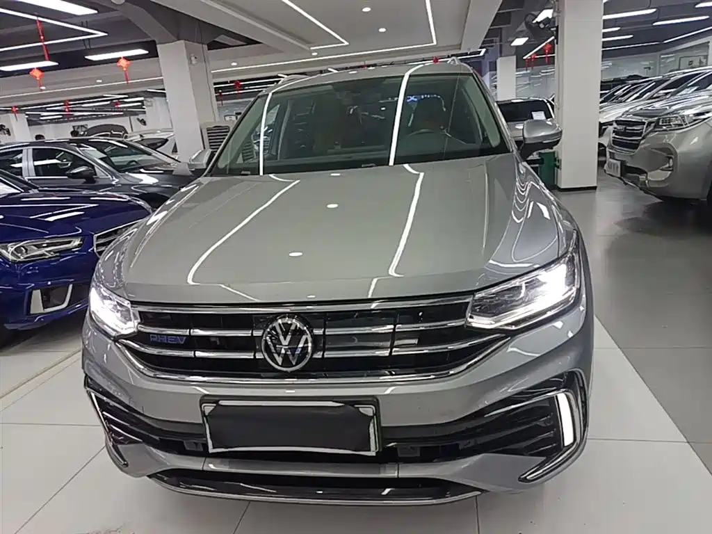Volkswagen Tiguan L New Energy 2022 — фото 3