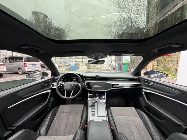 Audi A6L 2021
