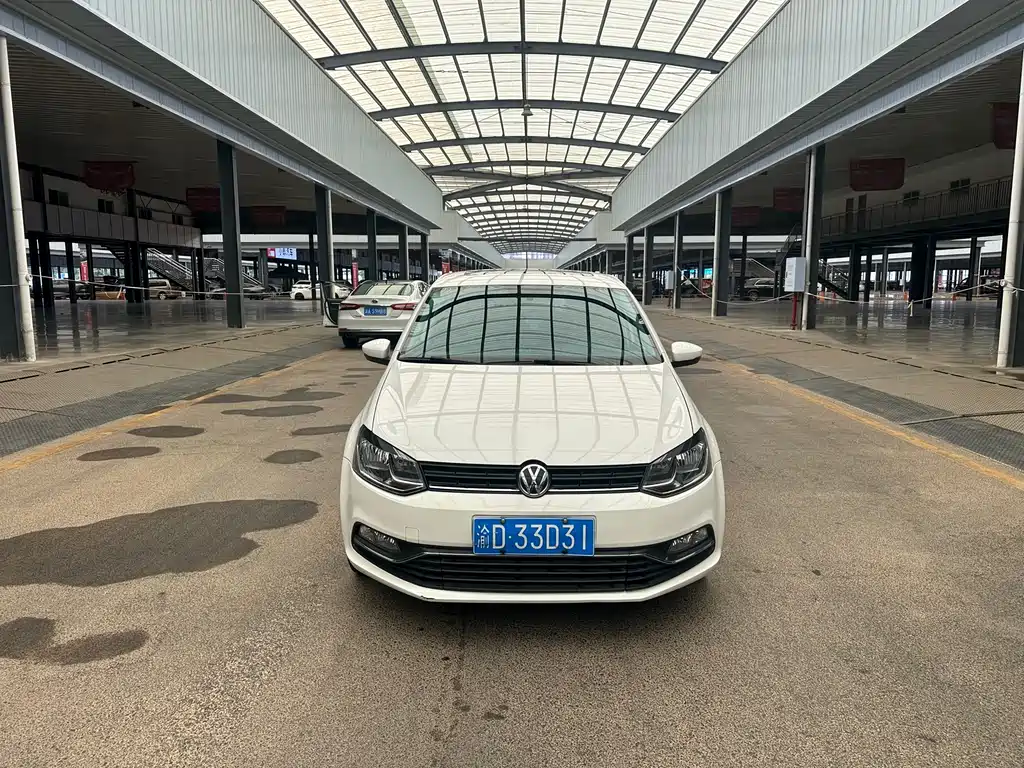 Volkswagen Polo 2017 — фото 2