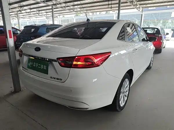 Ford Escort 2017
