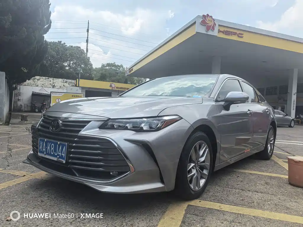 Toyota Avalon 2021