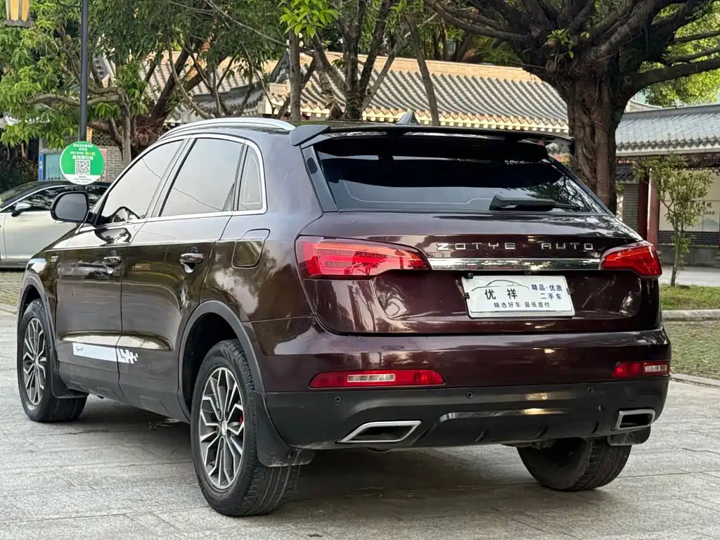 Zotye SR7 2018 — фото 12
