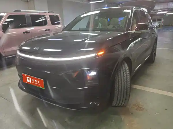 Li Auto L6 2024