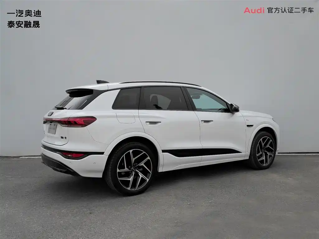 Audi Q6L e-tron 2025 — фото 5
