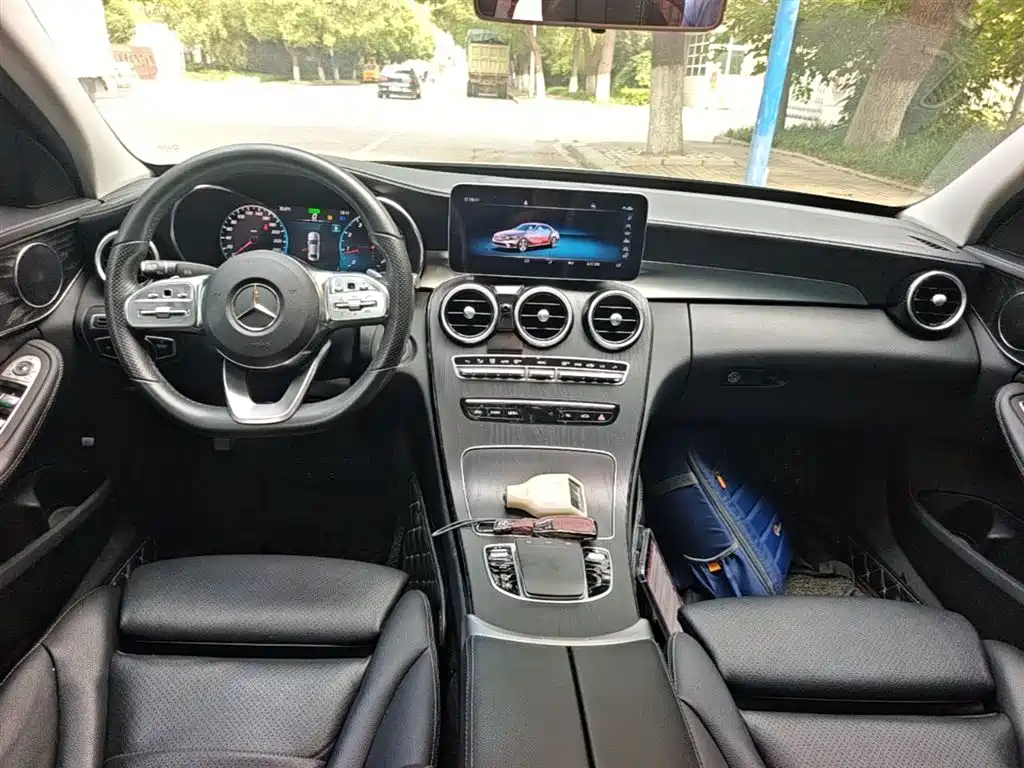 Mercedes-Benz C-Class 2020 — фото 10