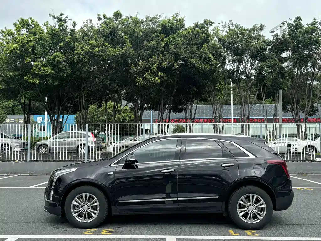 Cadillac XT5 2019 — фото 14