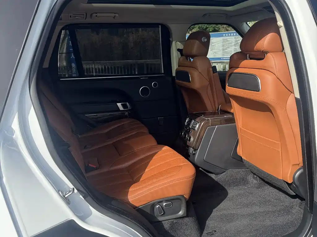 Land Rover Range Rover 2015 — фото 18