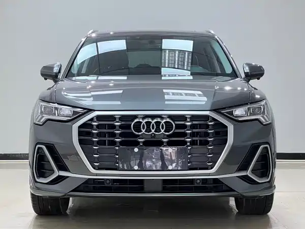 Audi Q3 2023