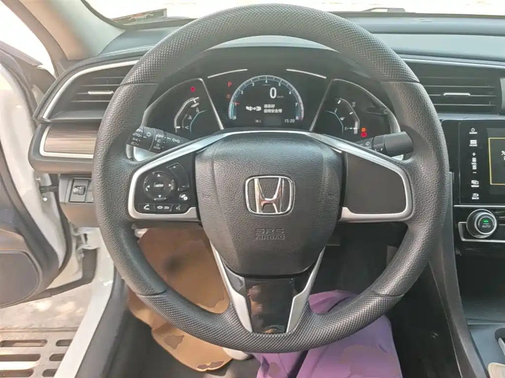 Honda Civic 2019 — фото 11