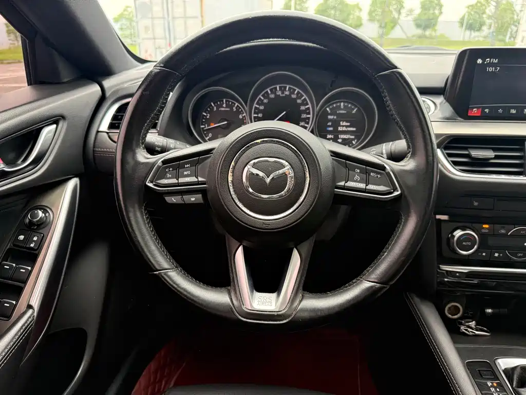 Mazda Atenza 2018 — фото 10