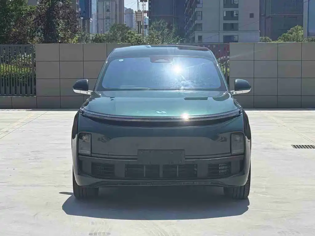 Li Auto Li L8 2023
