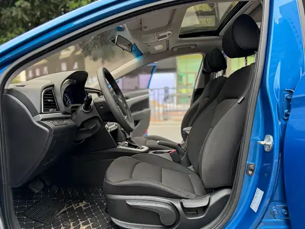 Hyundai Celesta 2016