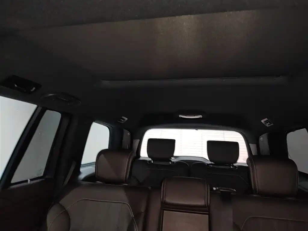 Mercedes-Benz GLS 2019 — фото 18