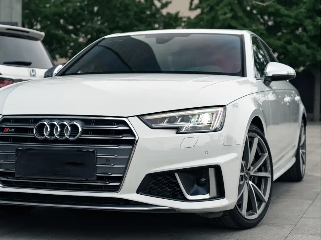 Audi S4 2019