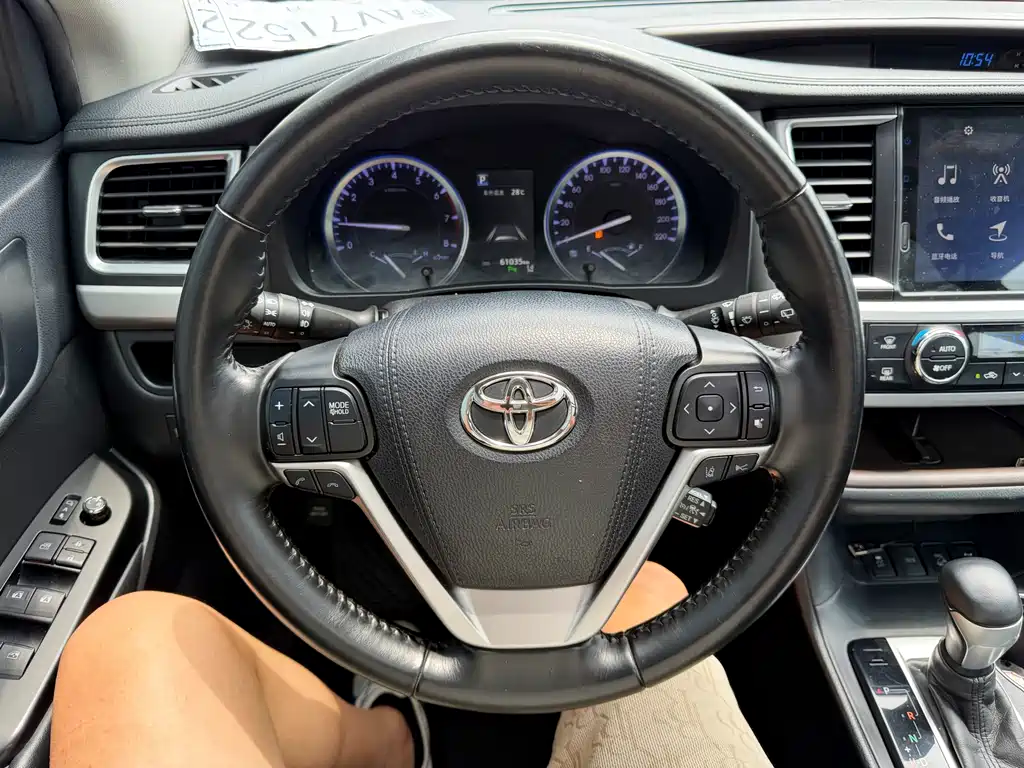 Toyota Highlander 2020 — фото 20