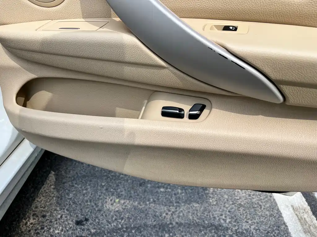 BMW 3 Series 2015 — фото 14