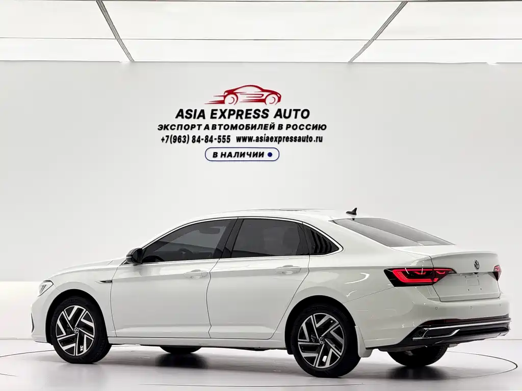 Volkswagen Sagitar 2022
