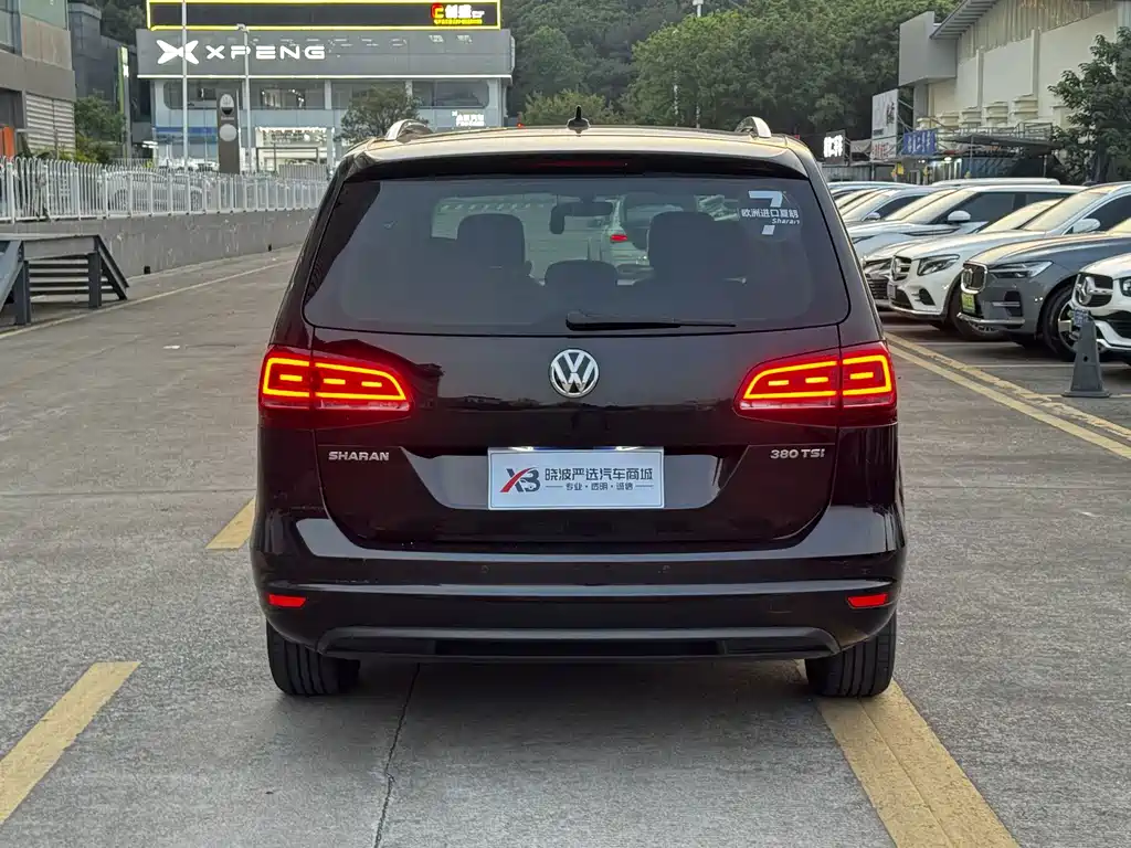 Volkswagen Sharan 2018 — фото 7