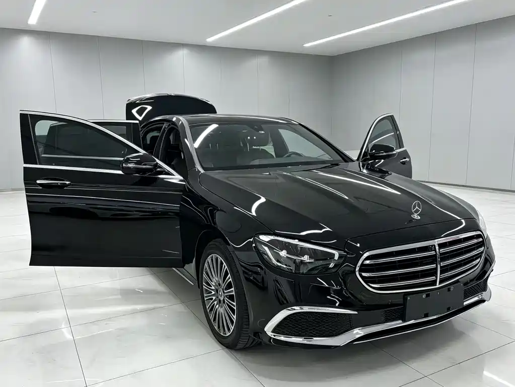 Mercedes-Benz E-Class 2021 — фото 4