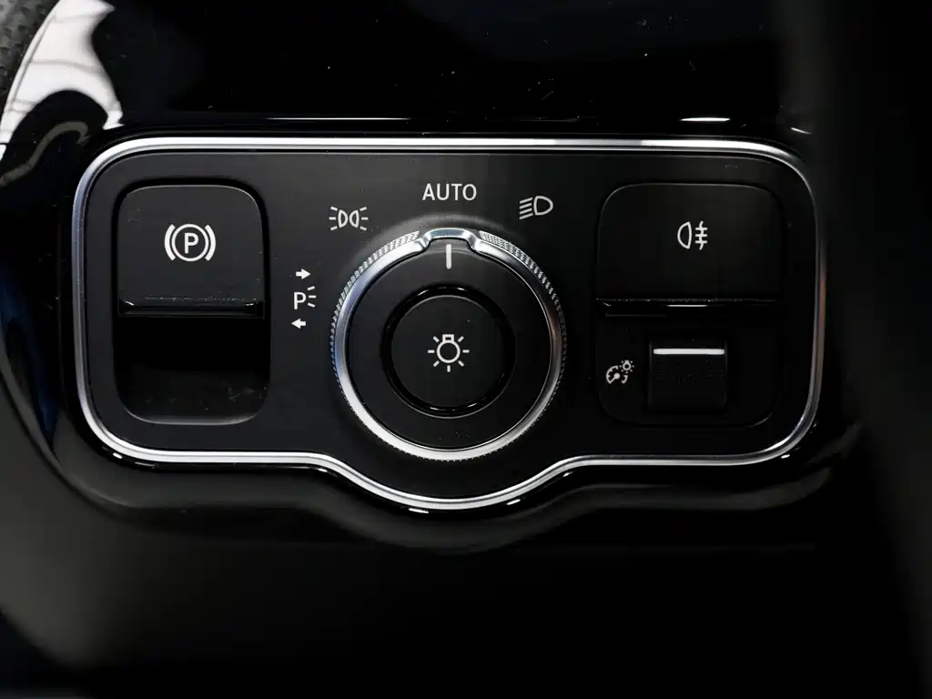 Mercedes-Benz A-Class AMG 2021 — фото 20