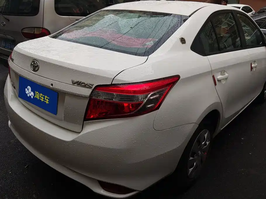 Toyota Vios 2016 — фото 3