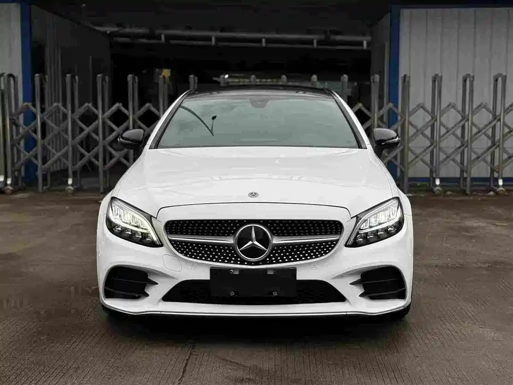 Mercedes-Benz C-Class 2020