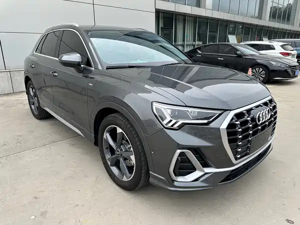 Audi Q3 2022