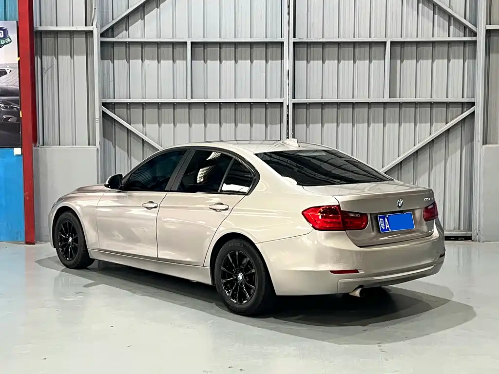 BMW 3 Series 2015 — фото 9