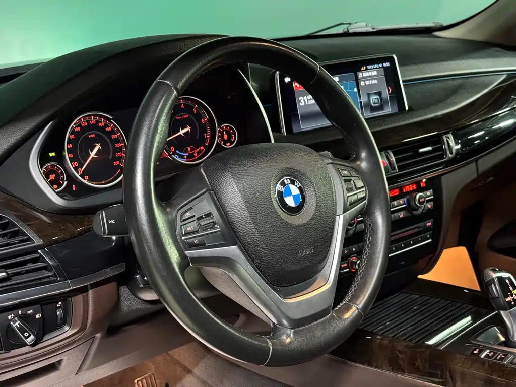 BMW X5 2017 — фото 13