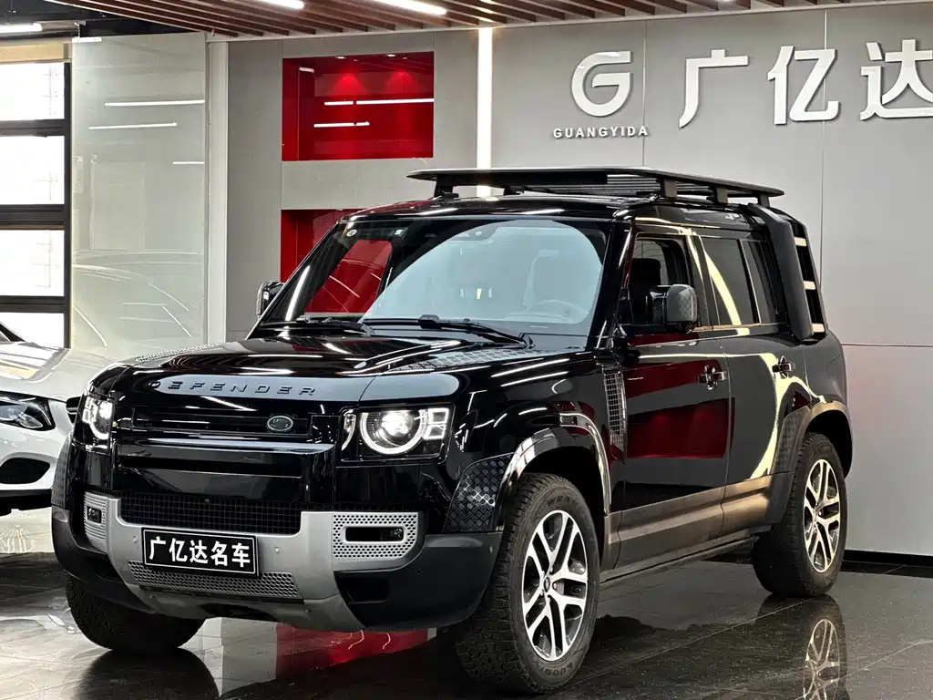 Land Rover Defender 2020