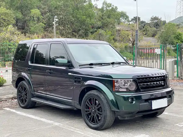 Land Rover Discovery 2011