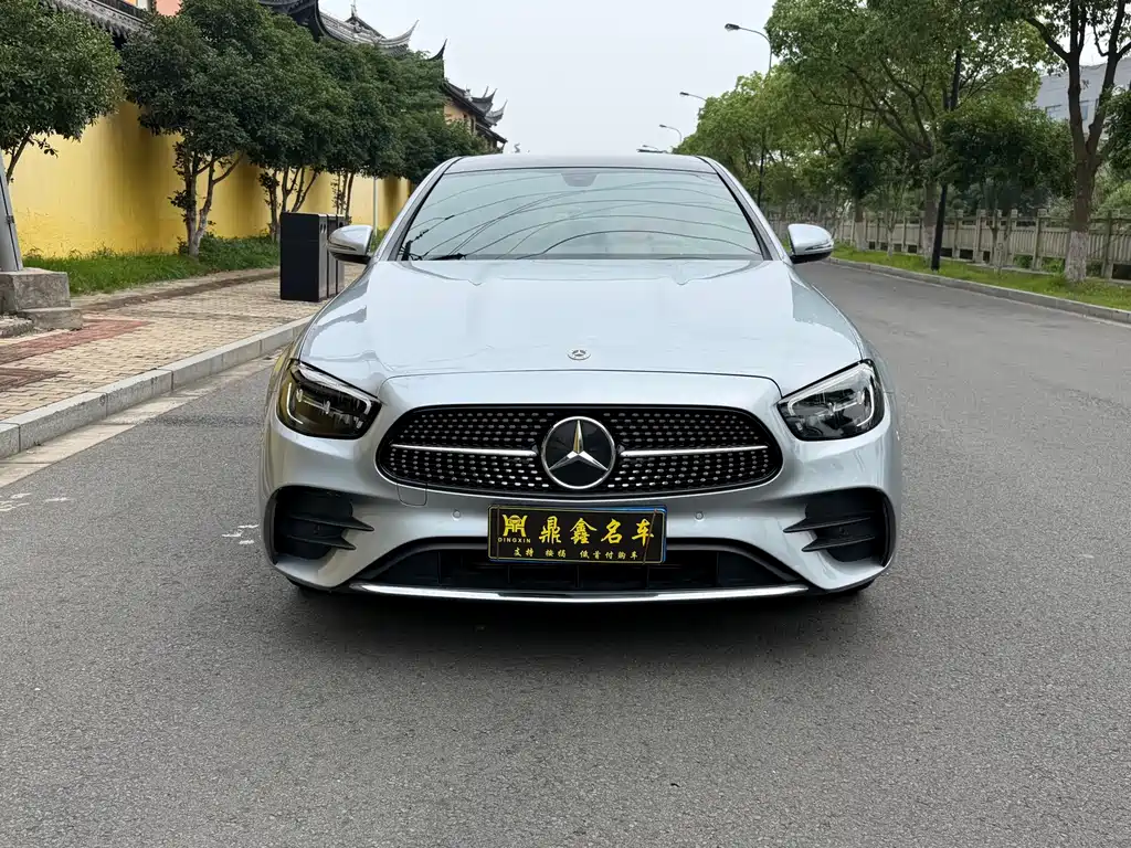 Mercedes-Benz E-Class 2023 — фото 2