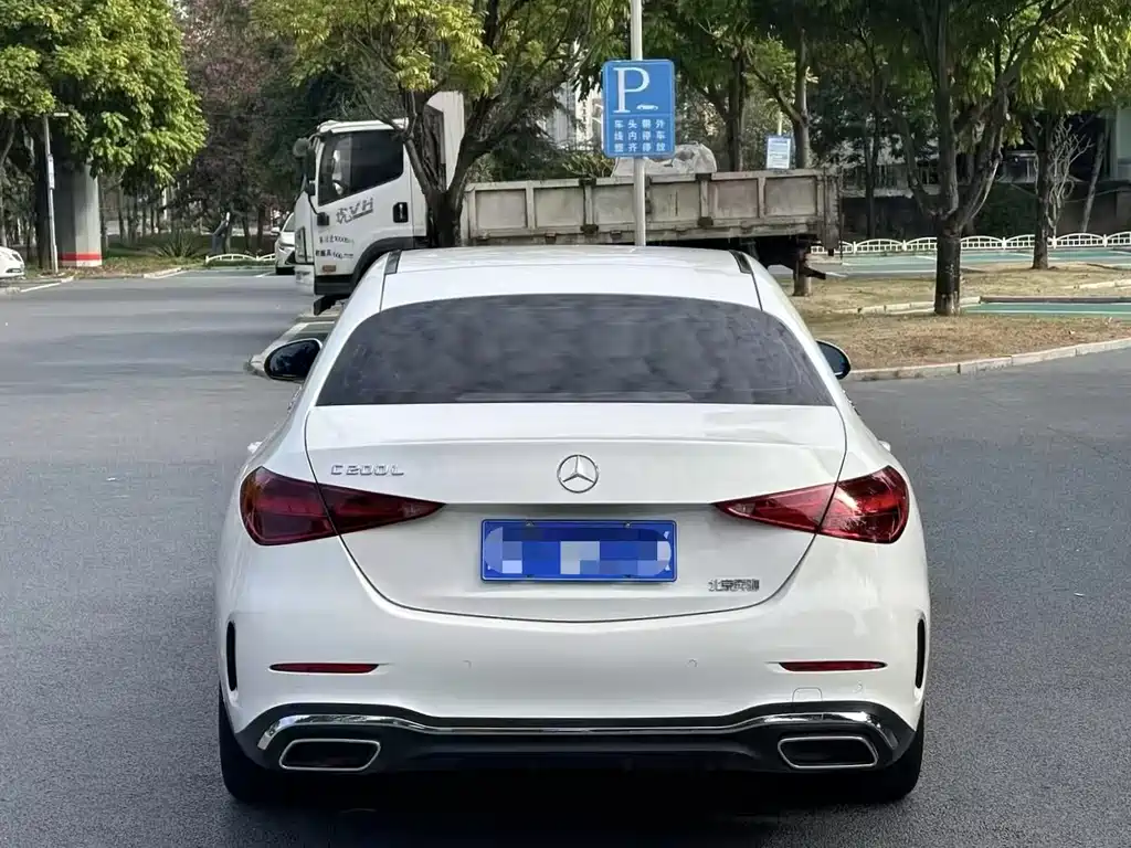 Mercedes-Benz C-Class 2022 — фото 8