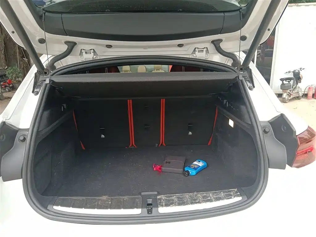BMW X2 2021 — фото 15