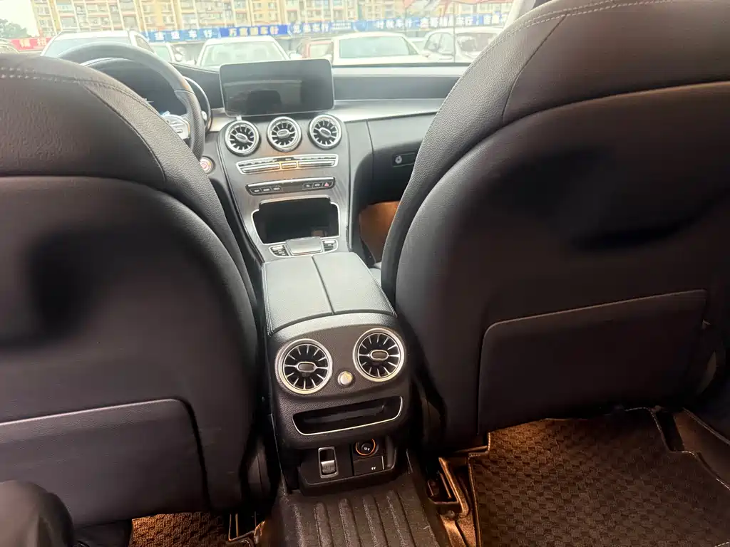 Mercedes-Benz C-Class 2020 — фото 7
