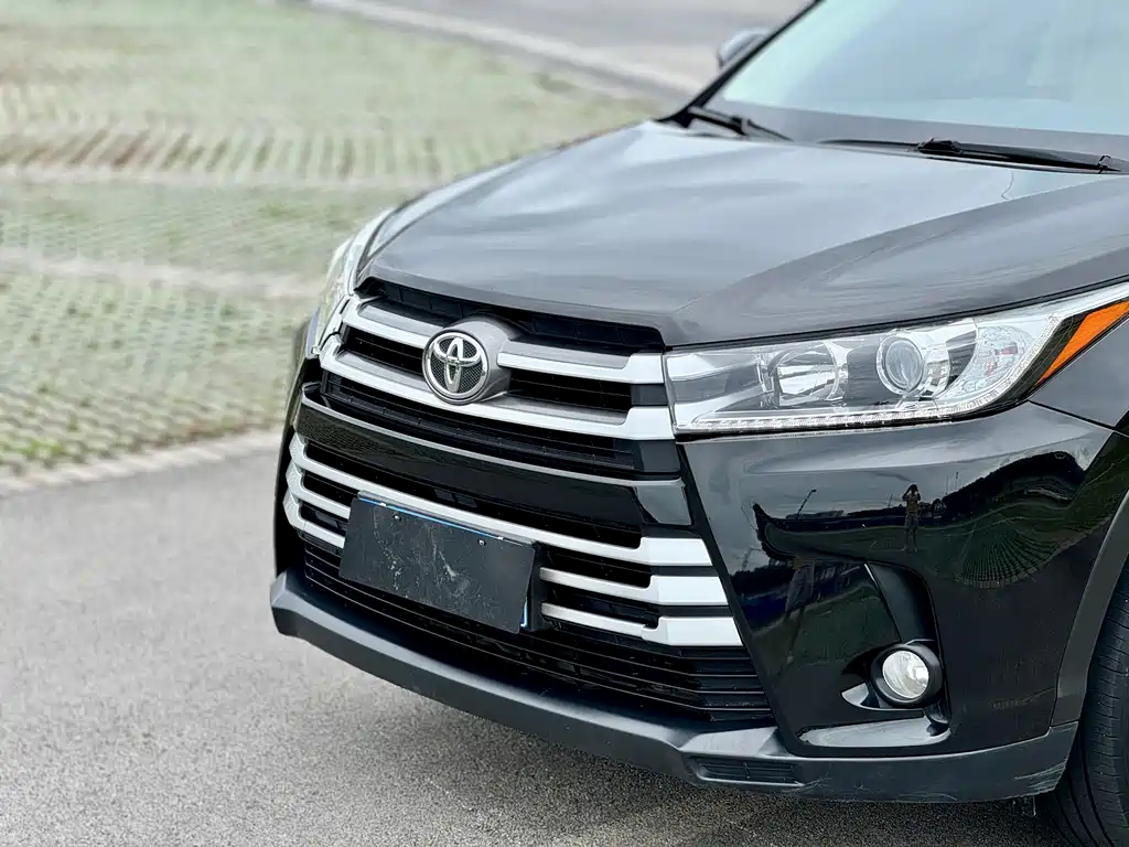 Toyota Highlander 2019 — фото 11