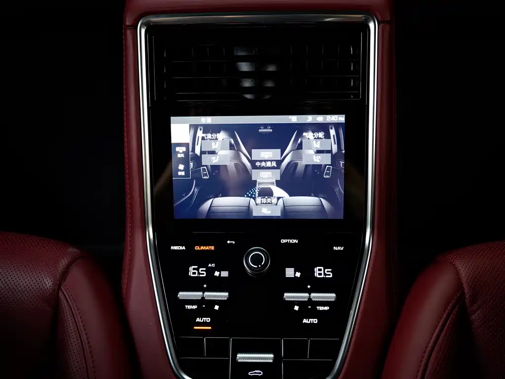 Porsche Panamera 2022 — фото 14