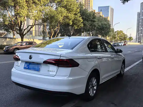 Volkswagen Bora 2021