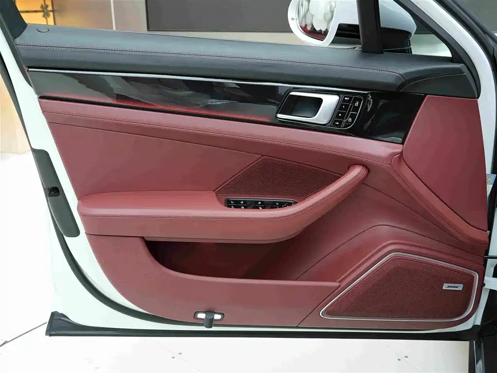 Porsche Panamera 2022 — фото 14